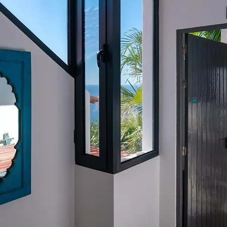 Πανσιόν Guestready - Majestic Retreat In Madeira Calheta (Madeira)