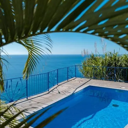 Guestready - Majestic Retreat In Madeira 게스트하우스 칼례타
