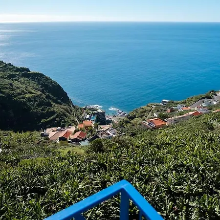 Guestready - A Marvellous In Calheta 4*